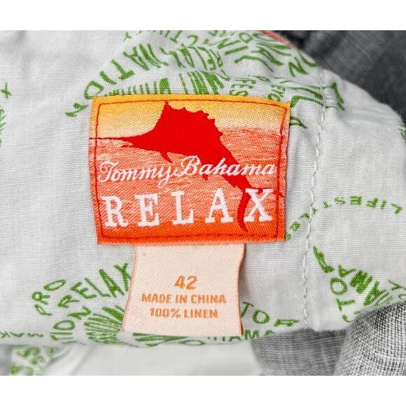 Tommy Bahama Relax Men's Cargo Shorts Size 42 Gray Linen - Picture 3 of 5